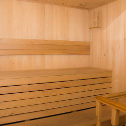 Фото Отель Мартон Волга (быв. Мартон Ошарская)