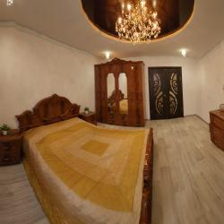 Фото Апартаменты на улице Академическая 2