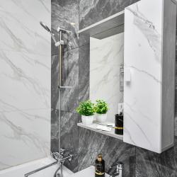 Апартаменты улучшенные г. Красноярск, ул. Октябрьская, дом 16,кв. 122