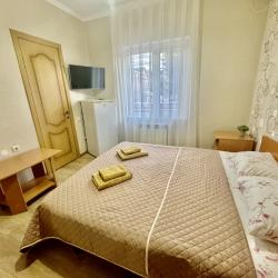 Номер стандарт с 1 двуспальной кроватью