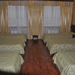 Номер стандарт с 6 односпальными кроватями