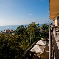 Комната люкс с 2 односпальными кроватями (вид на море)