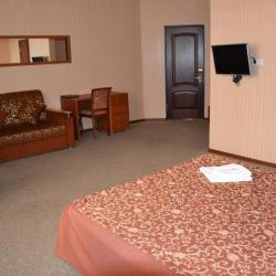 Номер студия с 1 двуспальной кроватью