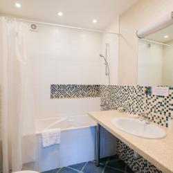 2-местный номер полулюкс в коттедже (35м2)