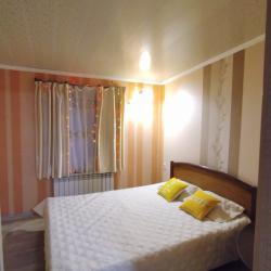 Фото Отель Дом около парка