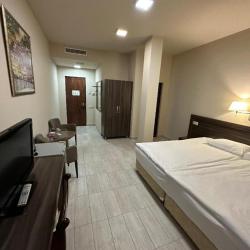 Фото Отель Yerevan Deluxe ( Делюкс)