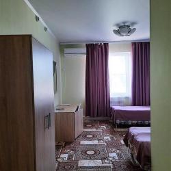 Фото Отель Кузнечик Центральная