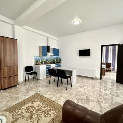 Фото Отель RestHouse (РестХаус)