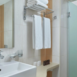 Фото Отель Alean Family Sputnik (Алеан Фэмили Спутник)