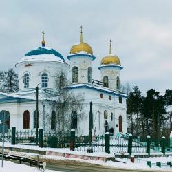 Фото Отель Коттедж в посёлке на улице Ключевая 38