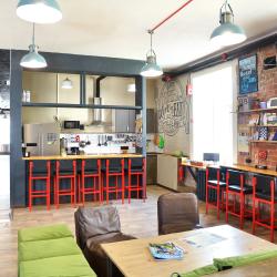Rolling Stones hostel (Роллинг Стоунс) — 1426ab19fdd40d58af77b7345566e995
