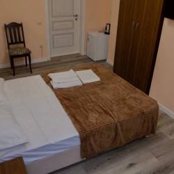 Номер стандарт с 1 двуспальной кроватью