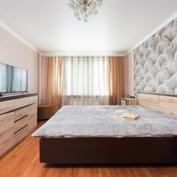 Фото Апартаменты на проспекте Победы 59