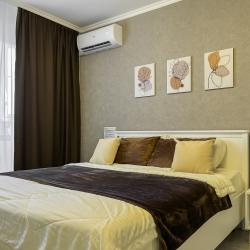 Фото Апартаменты на улице Валентины Трофимовой 11