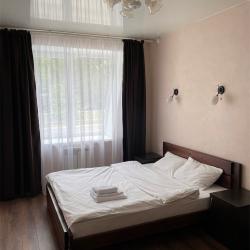 Номер стандарт с 1 двуспальной кроватью