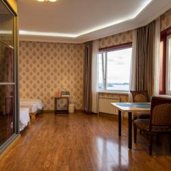 Комната люкс с 2 односпальными кроватями