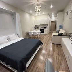 Фото Отель Скай Клаб Апартментс на улице Овражная