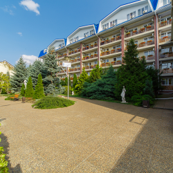 Фото Отель Санаторий Надежда