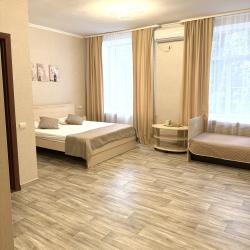 Номер комфорт с 1 двуспальной кроватью