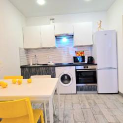 Фото Отель Urban Apartments (Урбан Апартментс) на улице Роторная 27Б