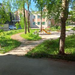 Кровать в 6-местном общем номере