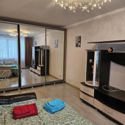 Фото Отель Апартементы на проспекте Тракторостроителей, 56к2