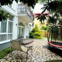 Фото Апартаменты на улице Перелетная 20