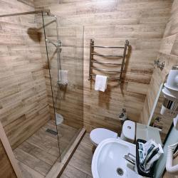 Номер улучшенный с 1 двуспальной кроватью с балконом или террасой