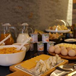 Фото Отель Jinj Gyumri Boutique Hotel (Джиндж Бутик)