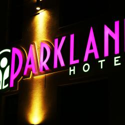 Фото Отель Parklane (Парклайн)
