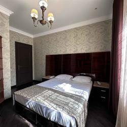 Номер стандарт с 1 двуспальной кроватью
