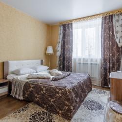 Номер стандарт с 1 двуспальной кроватью