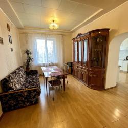 Фото Отель ArendaGrad (АрендаГрад) на улице Коммунистическая 5