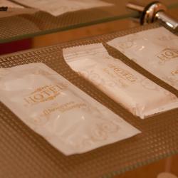 Номер люкс с 1 двуспальной кроватью  #101