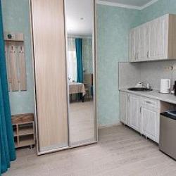 Комната стандарт с 1 двуспальной кроватью и диваном
