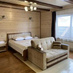 Фото Отель Усадьба Лаура