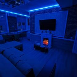 2-комнатные апартаменты люкс проспект Красной Армии 136 (мансарда)