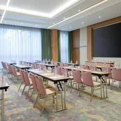 Фото Отель Hampton By Hilton (Хэмптон Хилтон )