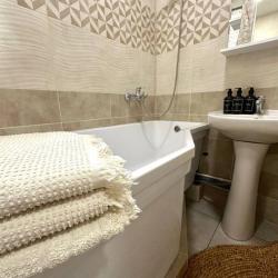 Фото Отель Уютные Квартиры на улице Аксакова 7