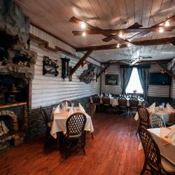 Фото Отель Серая лошадь