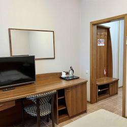 Номер стандарт семейный с 1 двуспальной кроватью