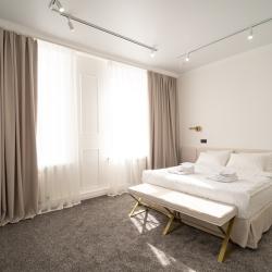 Фото Plaza Hotel (Плаза Отель)