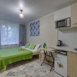 Фото Отель YourHouse (ЙоХаус) в 1-м микрорайоне 76