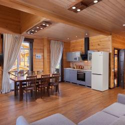 Фото Отель Valley Sunny, корпус Family Alley, 1 шале (Валли Санни, корпус Фэмили Алли)