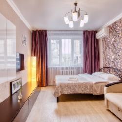 Фото Отель Elhome (ЭльХоум) на улице Пятая просека 93