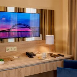 Фото Отель Бридж