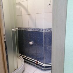 Номер стандарт с 1 односпальной и 1 двуспальной кроватью