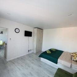 Фото Отель Уютные студии на улице Пологая