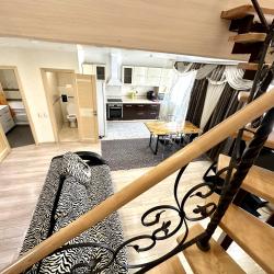 Фото Отель Flats-Line (Флэтс-Лайн) на Красноармейской 100