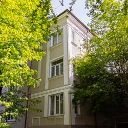 Фото Отель Уютная однокомнатная квартира в историческом доме в центре а